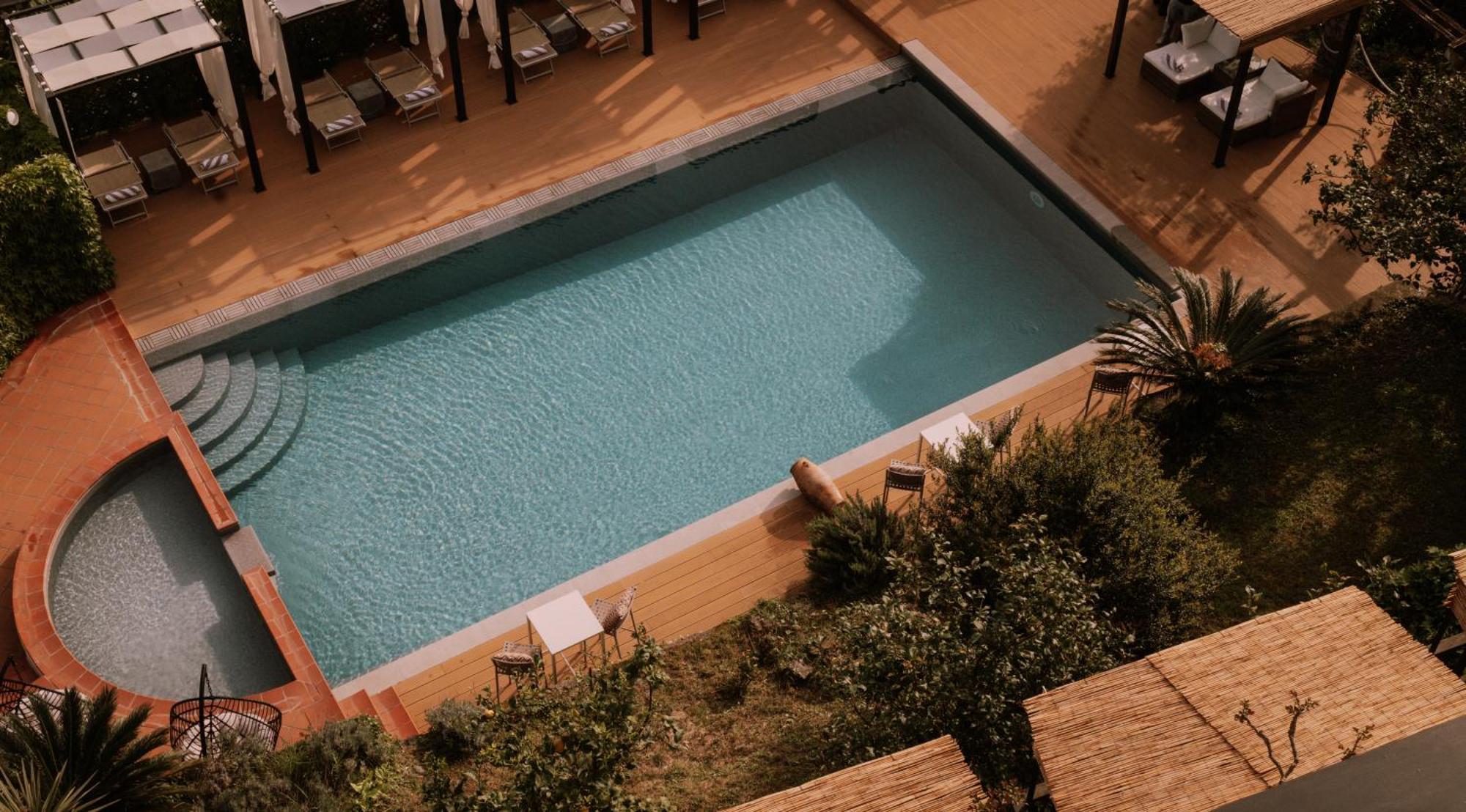 Hotel Villa Edera & La Torretta Монелья Экстерьер фото